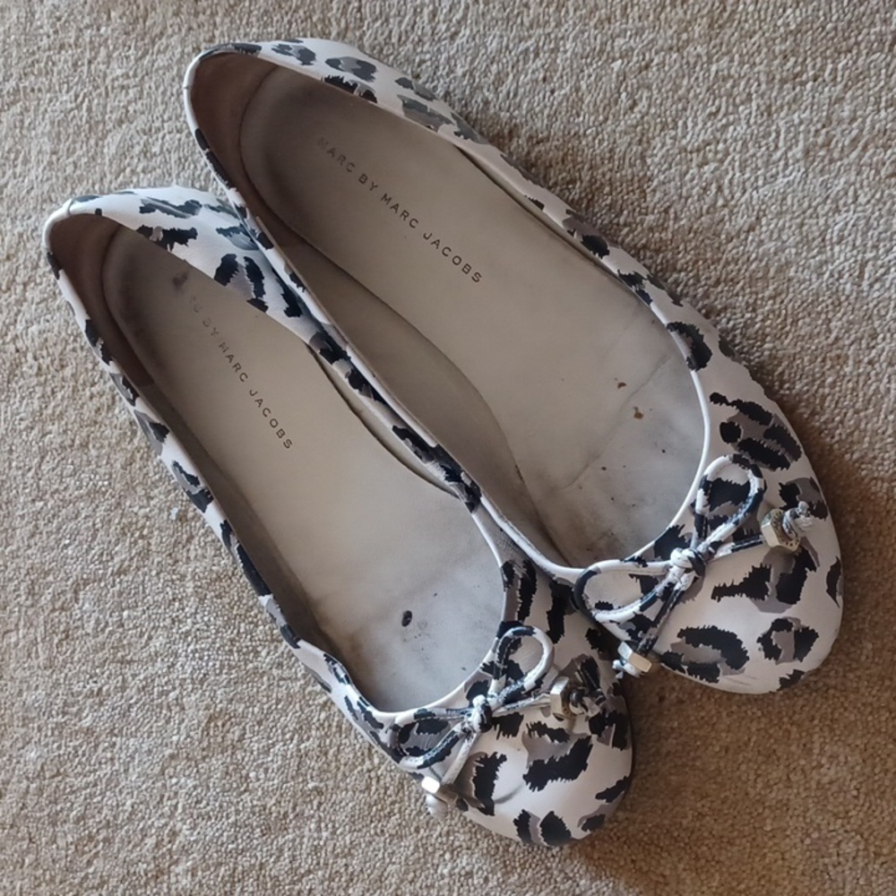 Marc by Marc Jacobs Snow Leopard Cheetah ballet Flats Bow Detail 8 animal